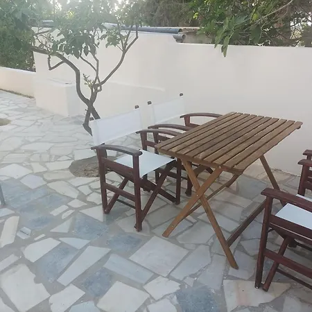 Lemon Tree 2 Parikia (Paros)