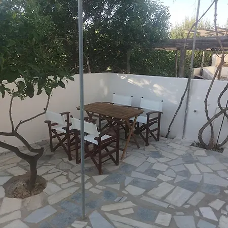 Lemon Tree 2 * Parikia (Paros)