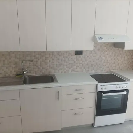 Lemon Tree 2 Holiday home